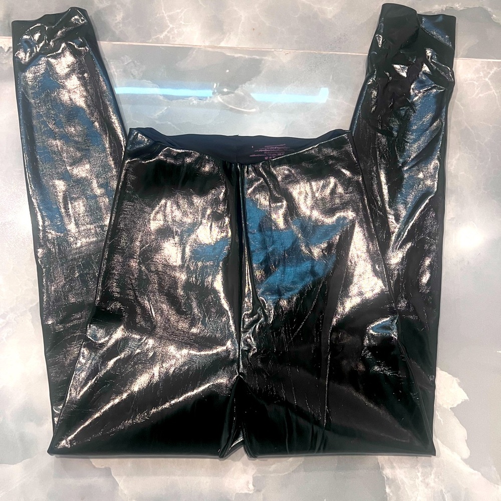 Commando Blk Vinyl pants w/built in spanks size S used